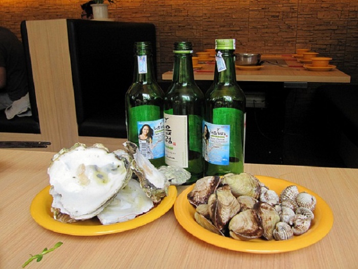 Những điều thú vị về rượu Soju hàn quốc mà bạn cần biết